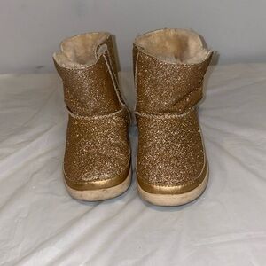 Girls gold sparkling Boots